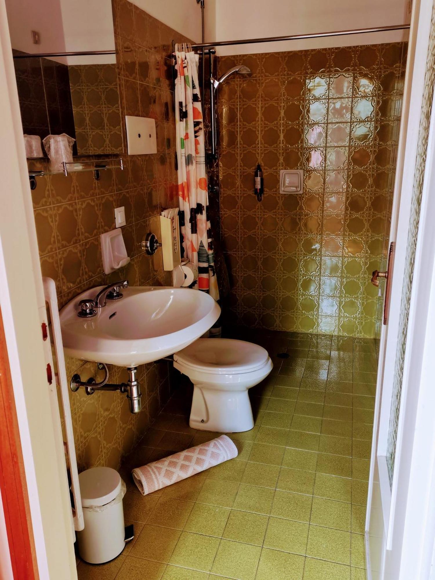 Hotel Ristorante Le Rasole Garda  Pokoj fotografie
